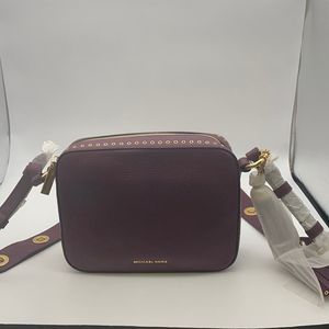 Michael Kors LG Camera Bag Leather